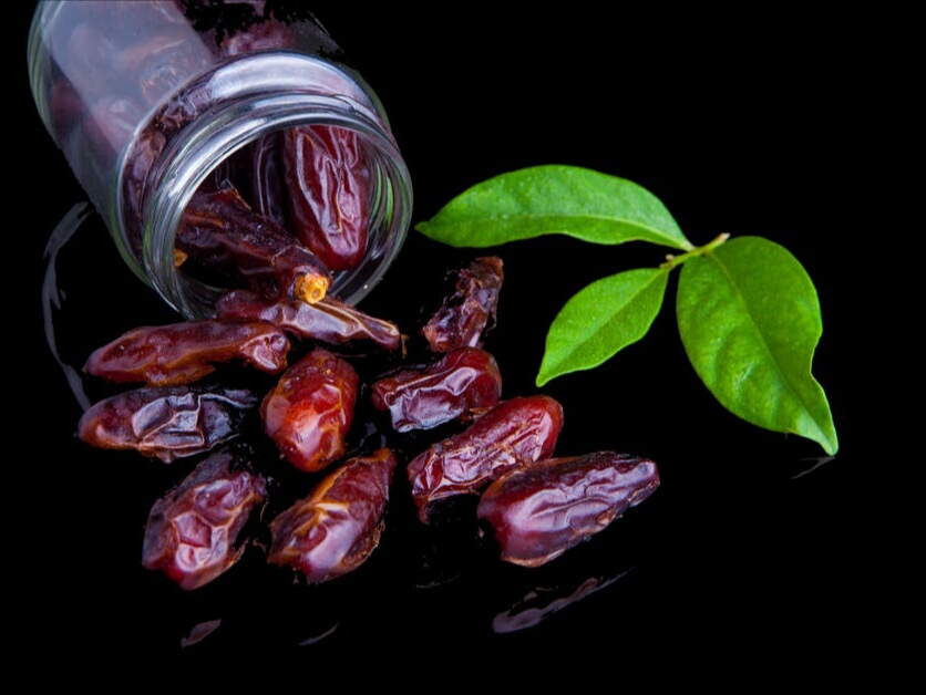 فوائد التمر للبشرة